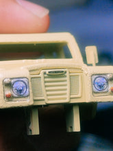 Load image into Gallery viewer, Decal Hot Wheels  Land Rover Series III